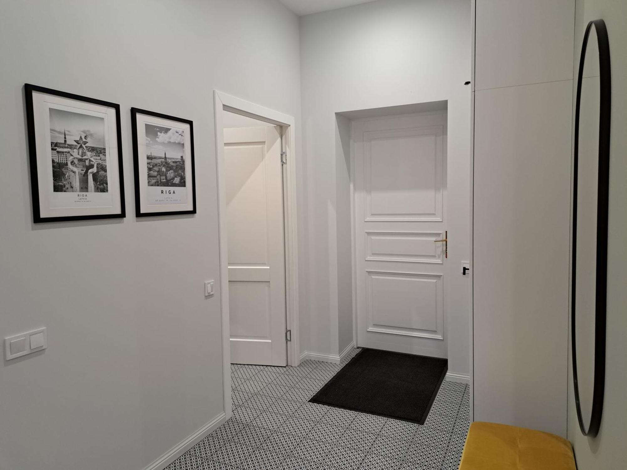 Golden Palms Apartment In The City Centre Riga Exterior foto